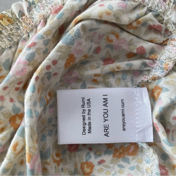 ARE YOU AM I NAI BANDEAU TOP & HOTPANT FLORAL - Picture 8 of 9